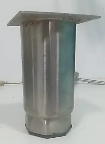 4 pes de inox regulados balcao /caldeiras/geladeiras industriais 