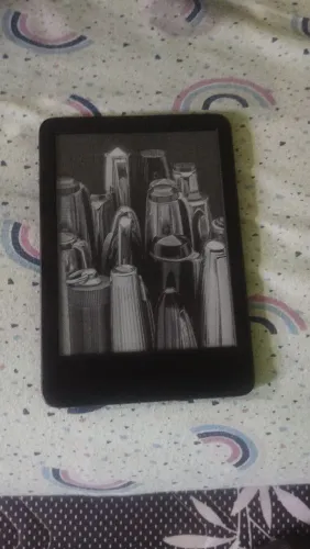 Kindle 11? novo com caixa