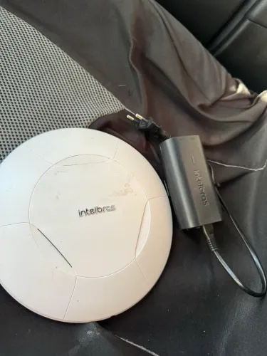 Roteador Intelbras de Teto