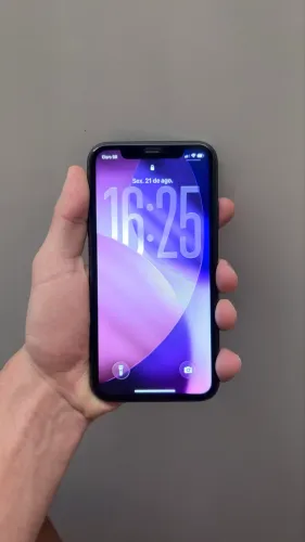 IPHONE 11 - 64 GB - 75% SAUDE