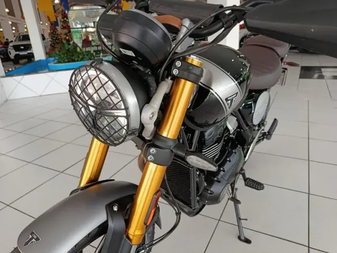 TRIUMPH SCRAMBLER 400X 2025