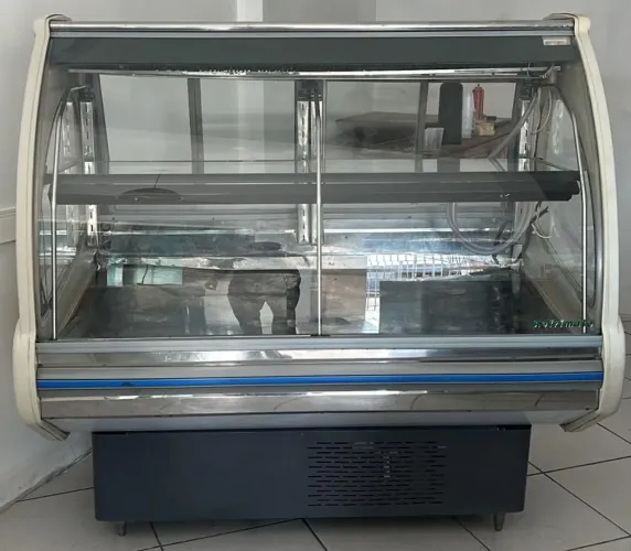 Balcão expositor refrigerado