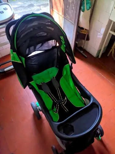 Carrinho de Bebê Lenox 