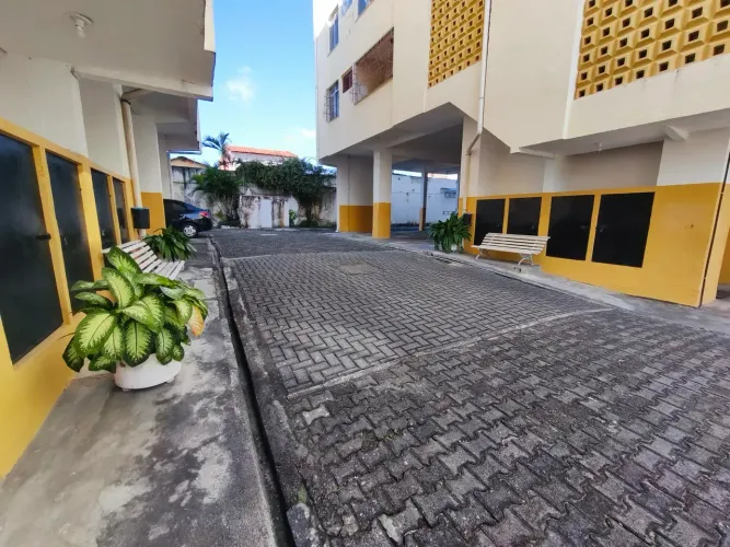 Apartamento à venda 81 MTS 3 quartos 1 vaga Monte Castelo Fortaleza Ceará.