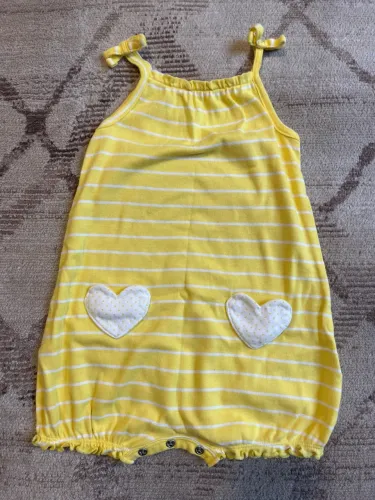 2 macacões Carters 24 meses