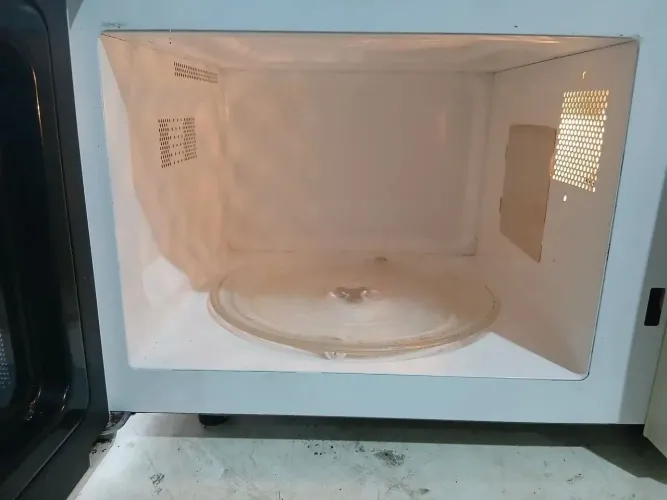 VENDO MICRO-ONDAS 20L, FAÇO ENTREGA