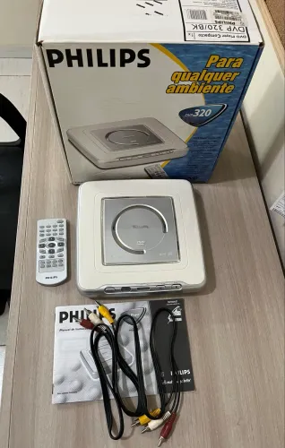 Cd player, DVD e MP3. Zero.