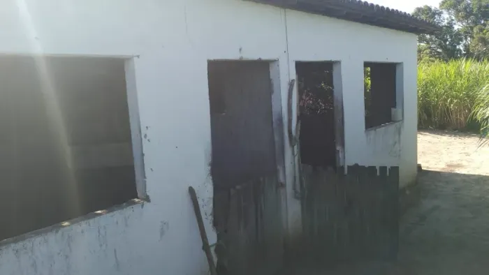 Vendo ou troco Granja