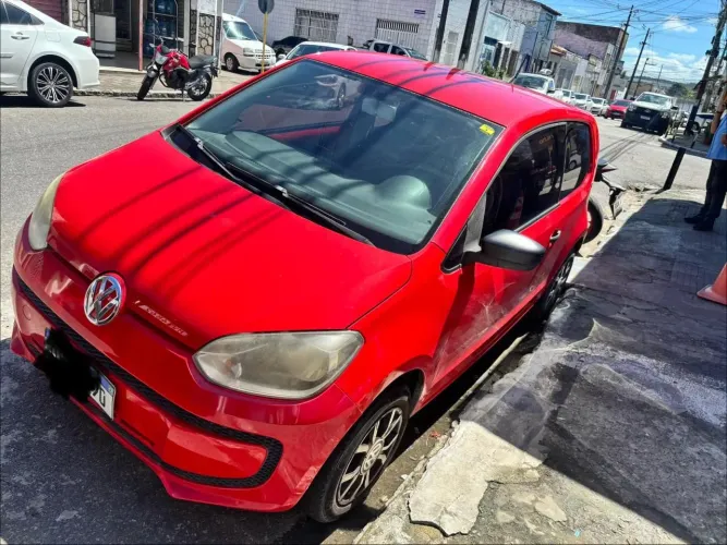 Volkswagen Up! Take 1.0 T. Flex 12V 3P 2015
