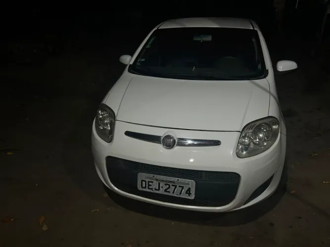 Fiat Palio Attractive 1.0 EVO Fire Flex 8V 5P 2013