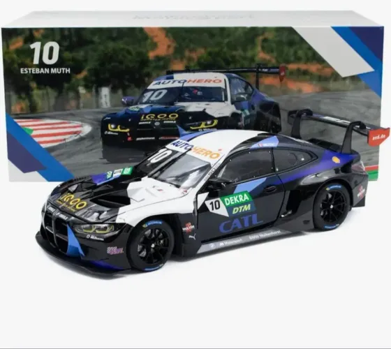 BMW M4 GT3 MINICHAMPS 1:18
