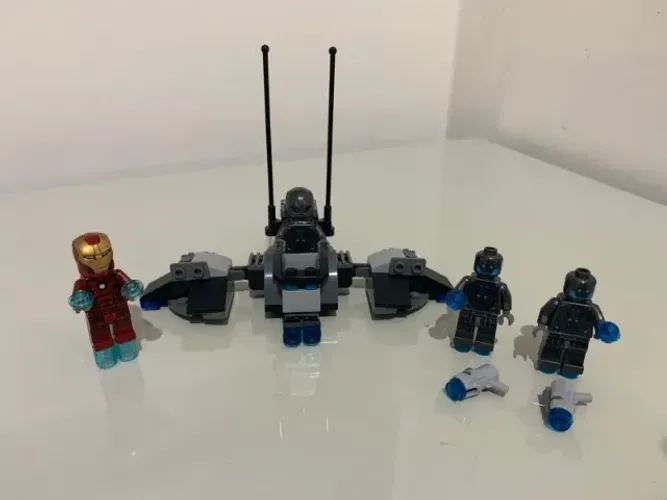 LEGO Marvel Super Heroes 76029 - Iron Man vs. Ultron