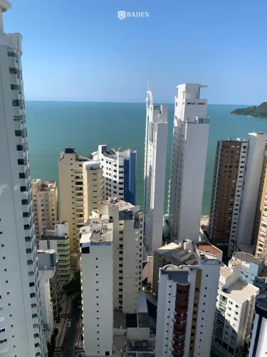Apartamento/ Aluguel / 4 Dormitórios/ Mobiliado/ 2 Vagas de Garagem /Centro BC.