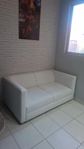 Sofa de courino branco 9