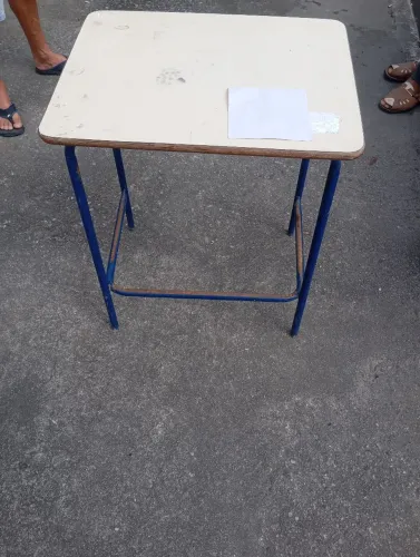 Mesa escolar