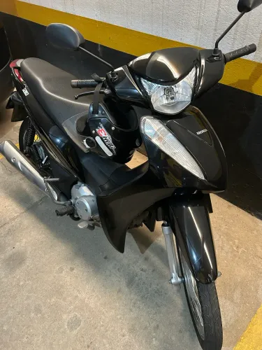 Honda Biz 125c Flex (pouquíssimo rodada)