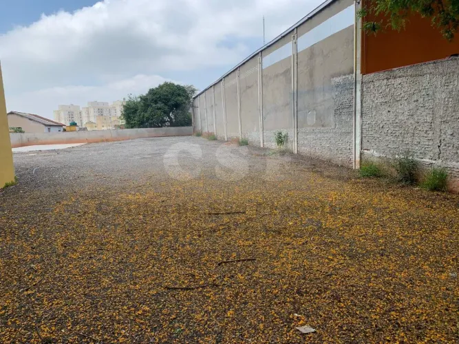 Excelente oportunidade de locação de terreno comercial!