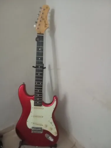 Guitarra Tagima TW série 500 ,estado de nova , sem marcas de uso.zap *59