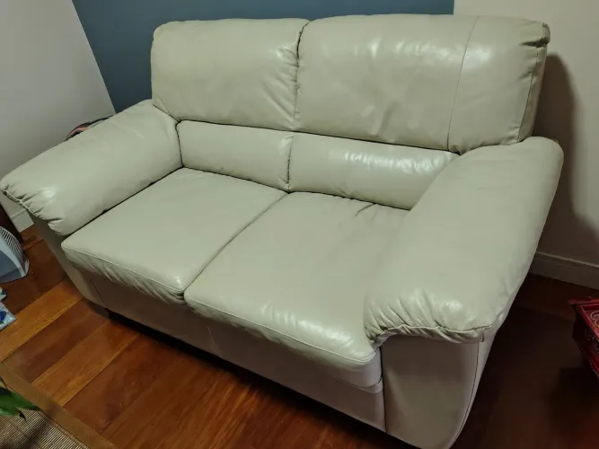 Sofá de couro