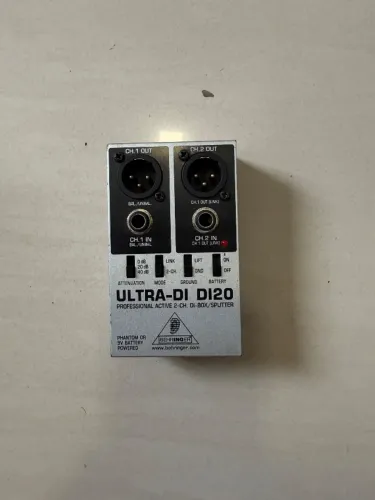 DI Box Ativo 2 Canais Behringer Ultra-DI DI20 - Splitter - XLR - Phantom Power