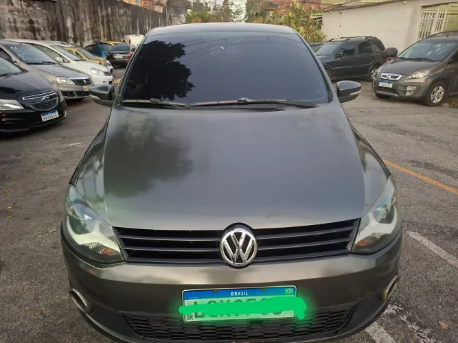 Volkswagen Fox 1.6 MI I Motion Total Flex 8V 5P 2013