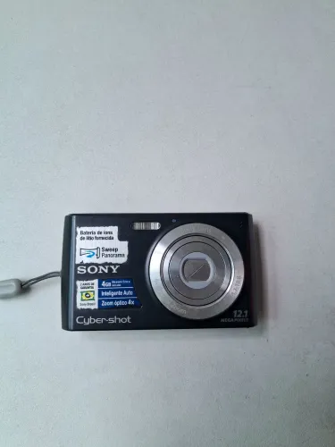 Câmera Sony Cyber-shot NOVA