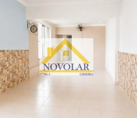 Salão Comercial para Locação em Limeira, Vila Claudia, 2 banheiros