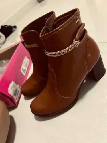Bota feminina DAKOTA