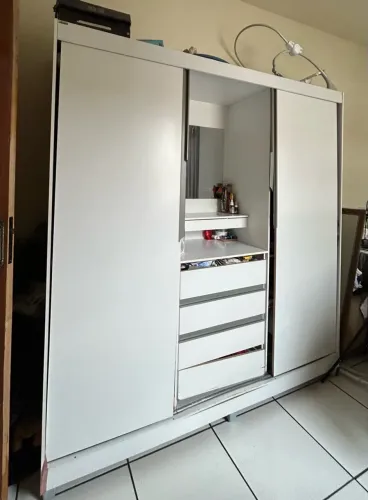 Doa se guarda roupa