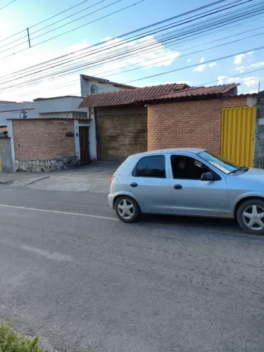Vendo ou troco (em bairros específicos)