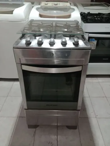 SM vende-se fogão 