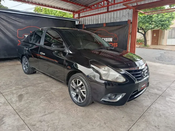 Nissan Versa S 1.0 12V Flexstart 4P Mec. 2018