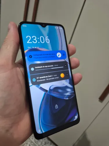 Moto e22 64gb 4gb ram (5 dia de uso)