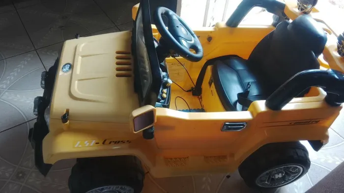 Carrinho eletrico de criança