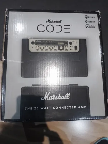Amplificador Marshall Code 25