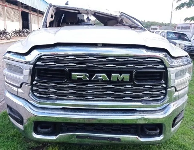 SUCATA DODGE RAM 2500 LARAMIE 6.7 DIESEL