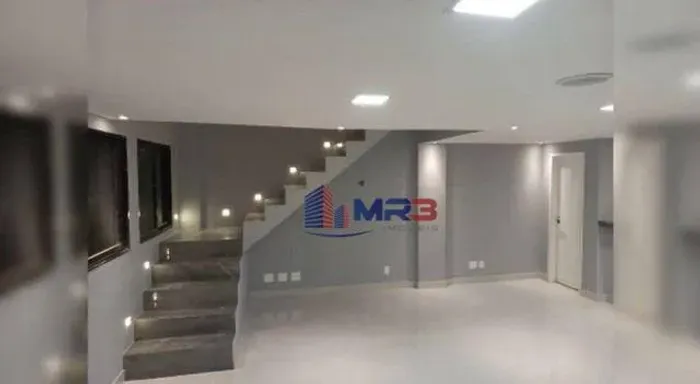 Sala para venda no Recreio dos Bandeirantes com 100m²
