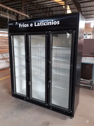 Auto Serviço 3 Portas