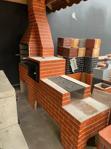 Trio pré moldado de concreto acabamento tijolinho