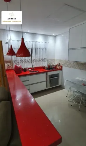 Cozinha Planejada/Lavatório - Mármore Vermelho Estellar (Linha Quartzo)