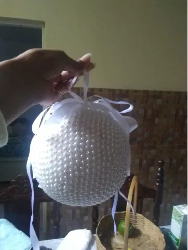 Pomander de Perolas almofada porta aliança