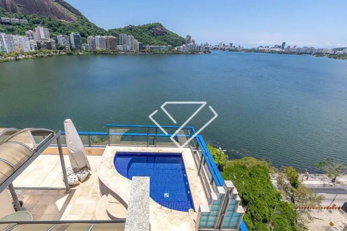 Cobertura com 4 quartos à venda, 495 m² por R$ 9.000.000 - Lagoa - Rio de Janeiro/RJ