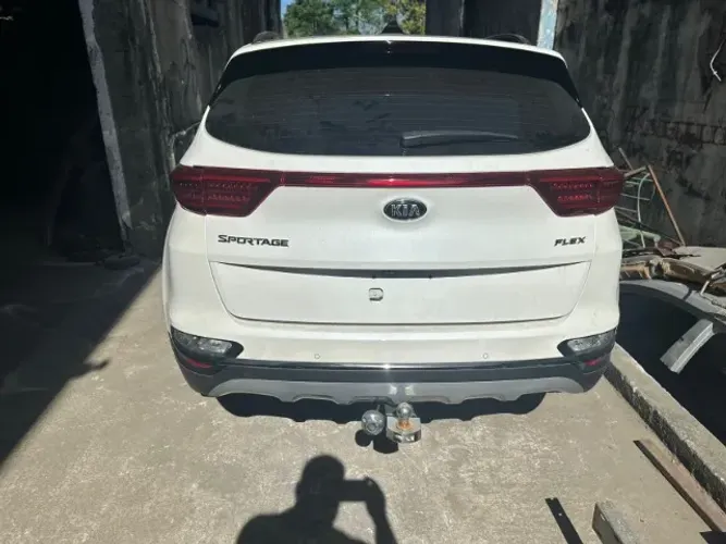 Sucata peças kia Sportage 2.0 16v 2021