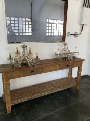 Lojinha de Móveis rústicos e peças de decoração EM LIQUIDAÇÃO 