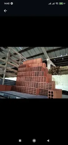 V12 : 11,5 X 19 X 24 bloco médio .