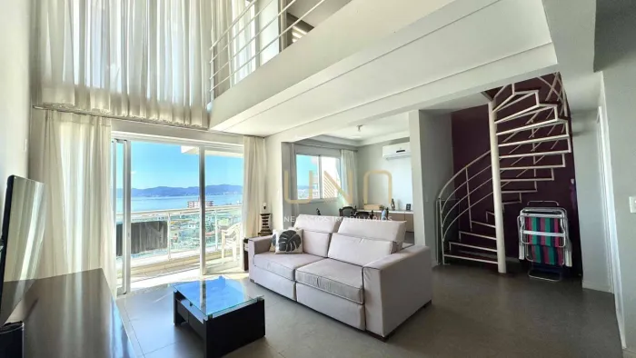 Apartamento Duplex com 2 dormitórios à venda, 100 m² por R$ 910.000,00 - Barreiros - São J