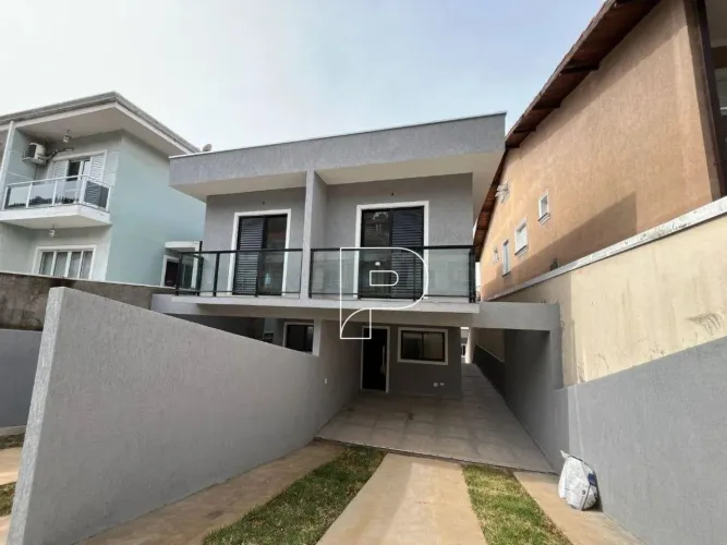 Casa com 3 dormitórios à venda, 119 m² por R$ 650.000,00 - Granja Viana - Cotia/SP