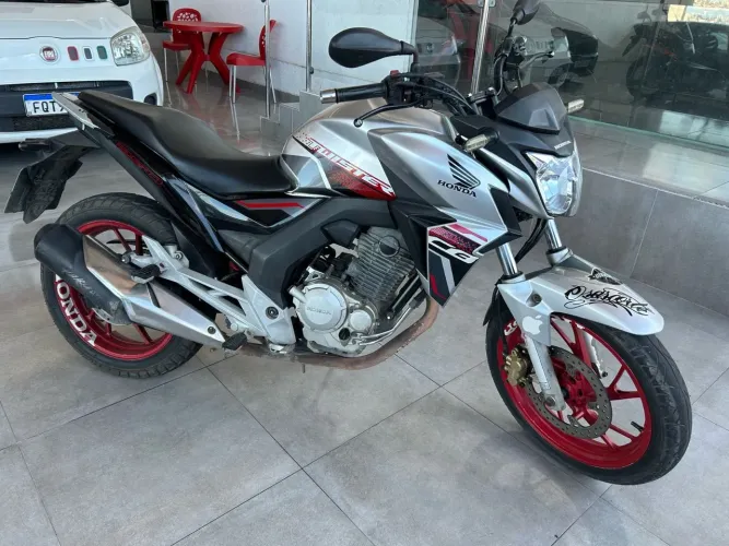 TWISTER 250CC 2021- Facilito financiamento 