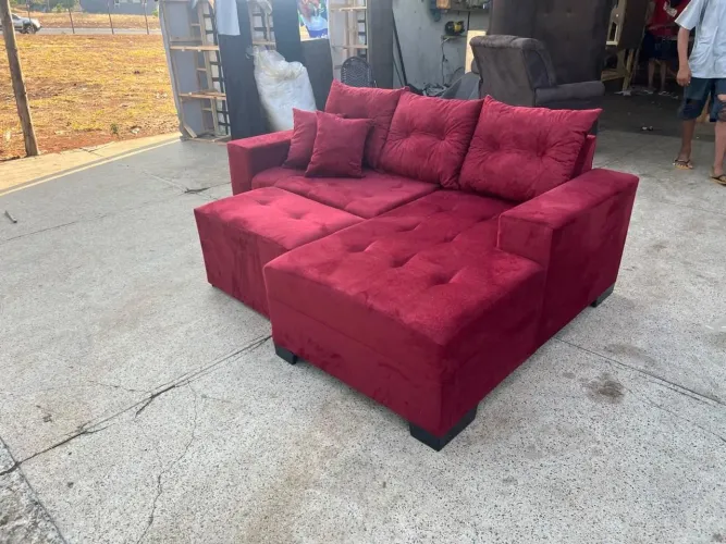 Sofá Elegante e Confortável a partir