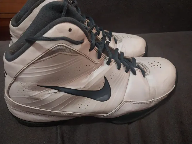 Tênis Nike Basquete